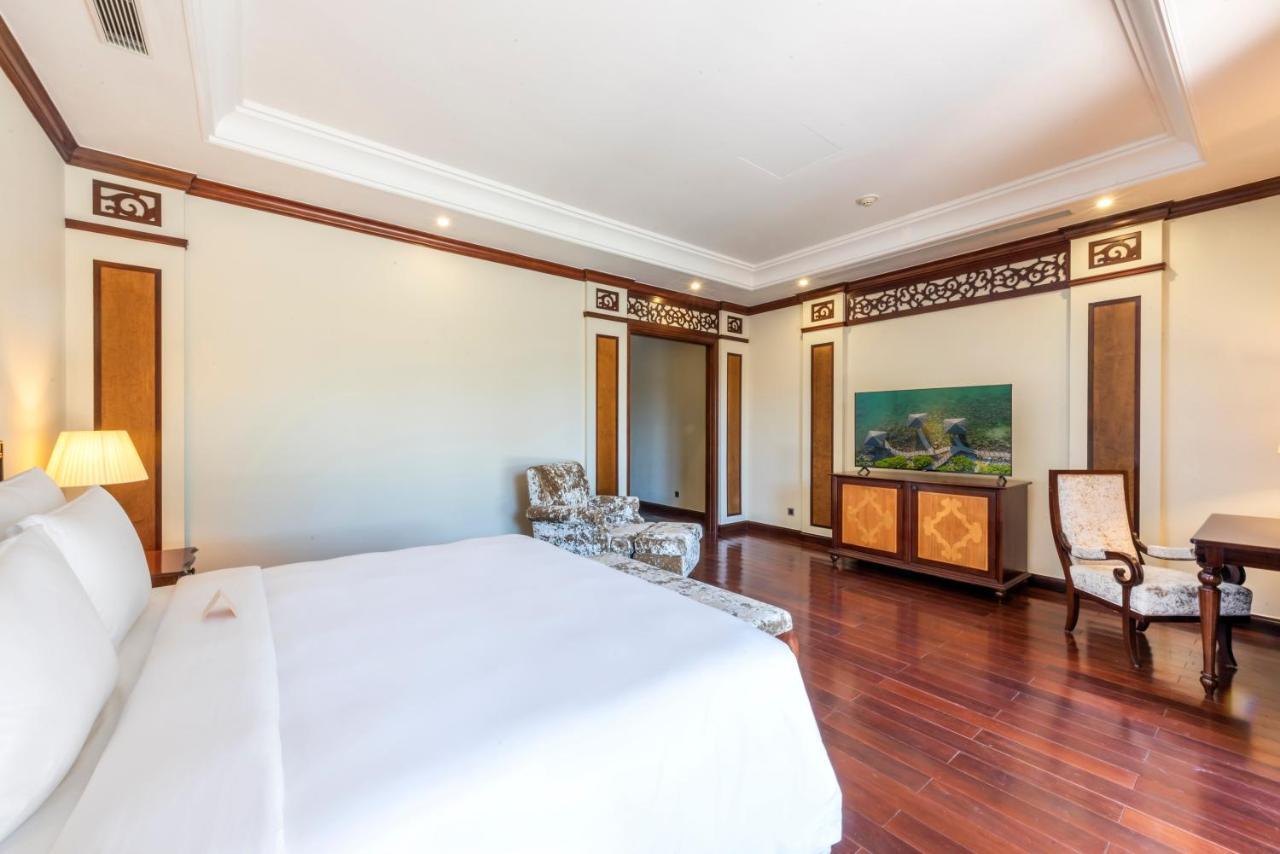 Hotel Vinpearl Luxury Nha Trang Zewnętrze zdjęcie