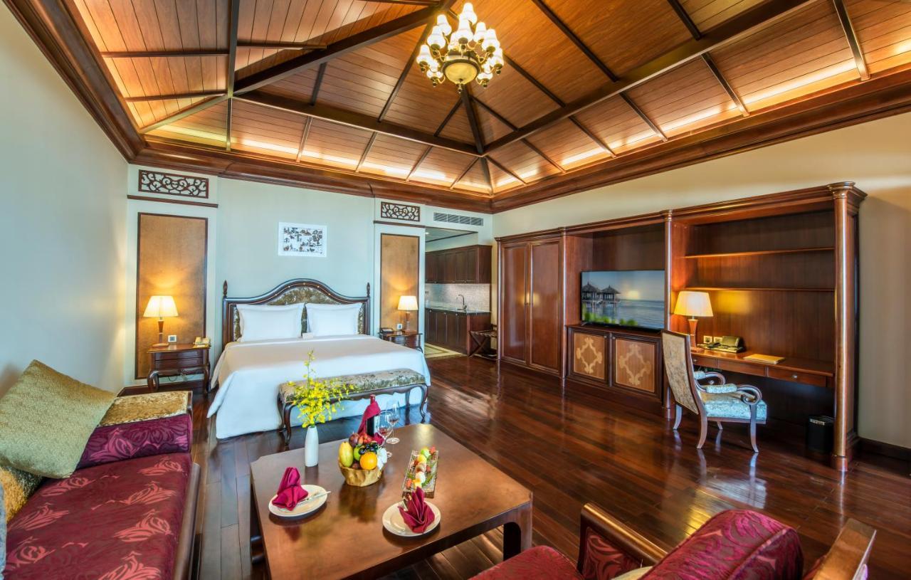 Hotel Vinpearl Luxury Nha Trang Zewnętrze zdjęcie