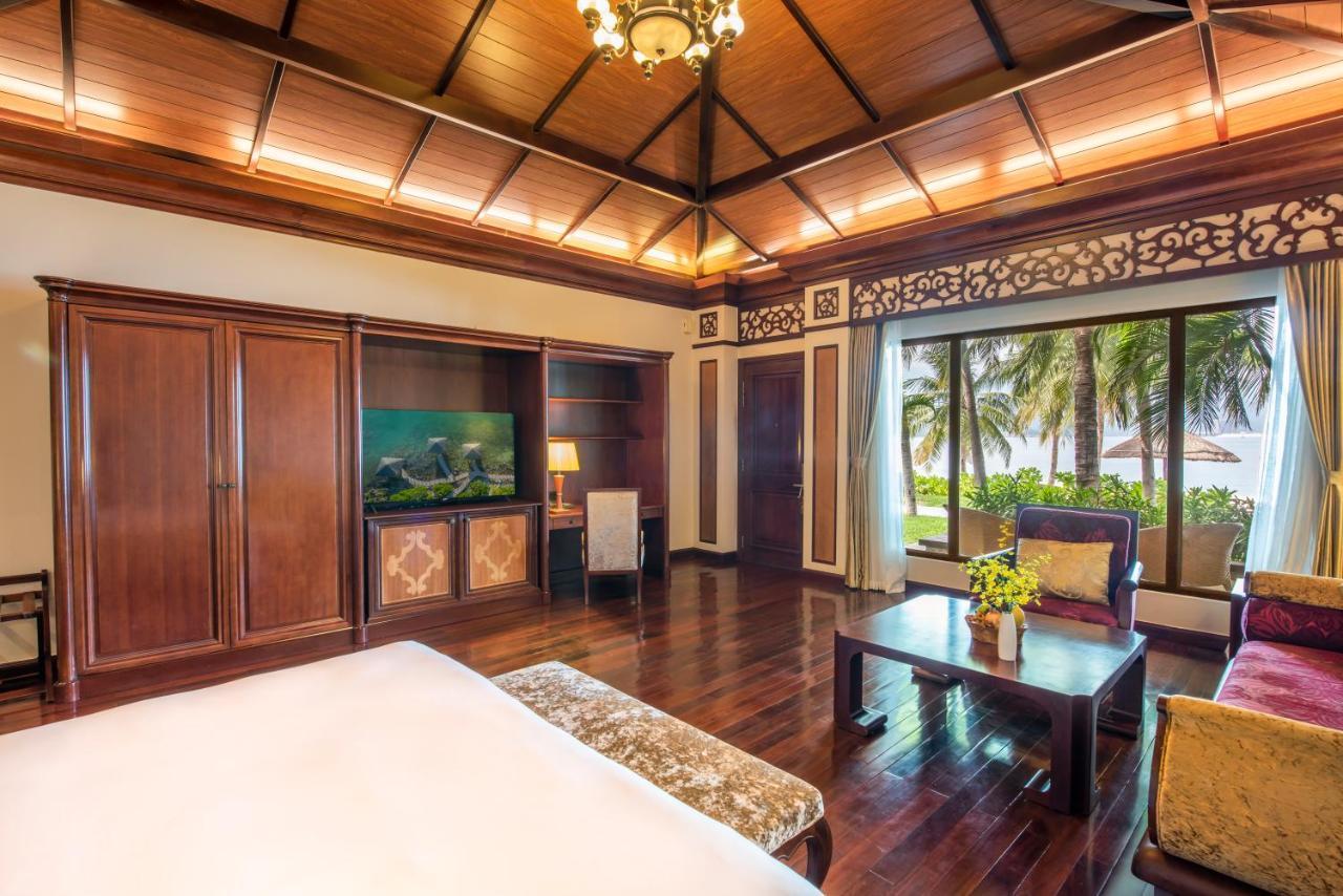 Hotel Vinpearl Luxury Nha Trang Zewnętrze zdjęcie