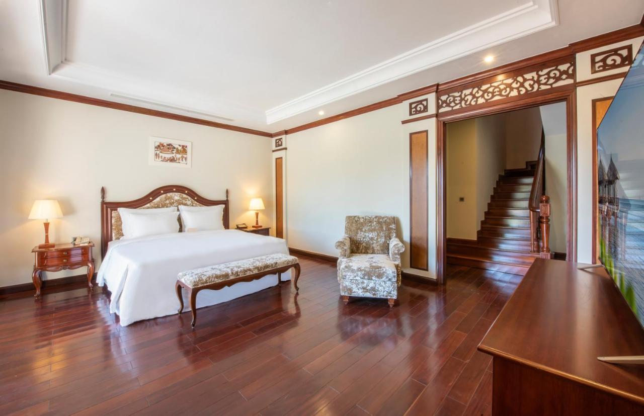 Hotel Vinpearl Luxury Nha Trang Zewnętrze zdjęcie