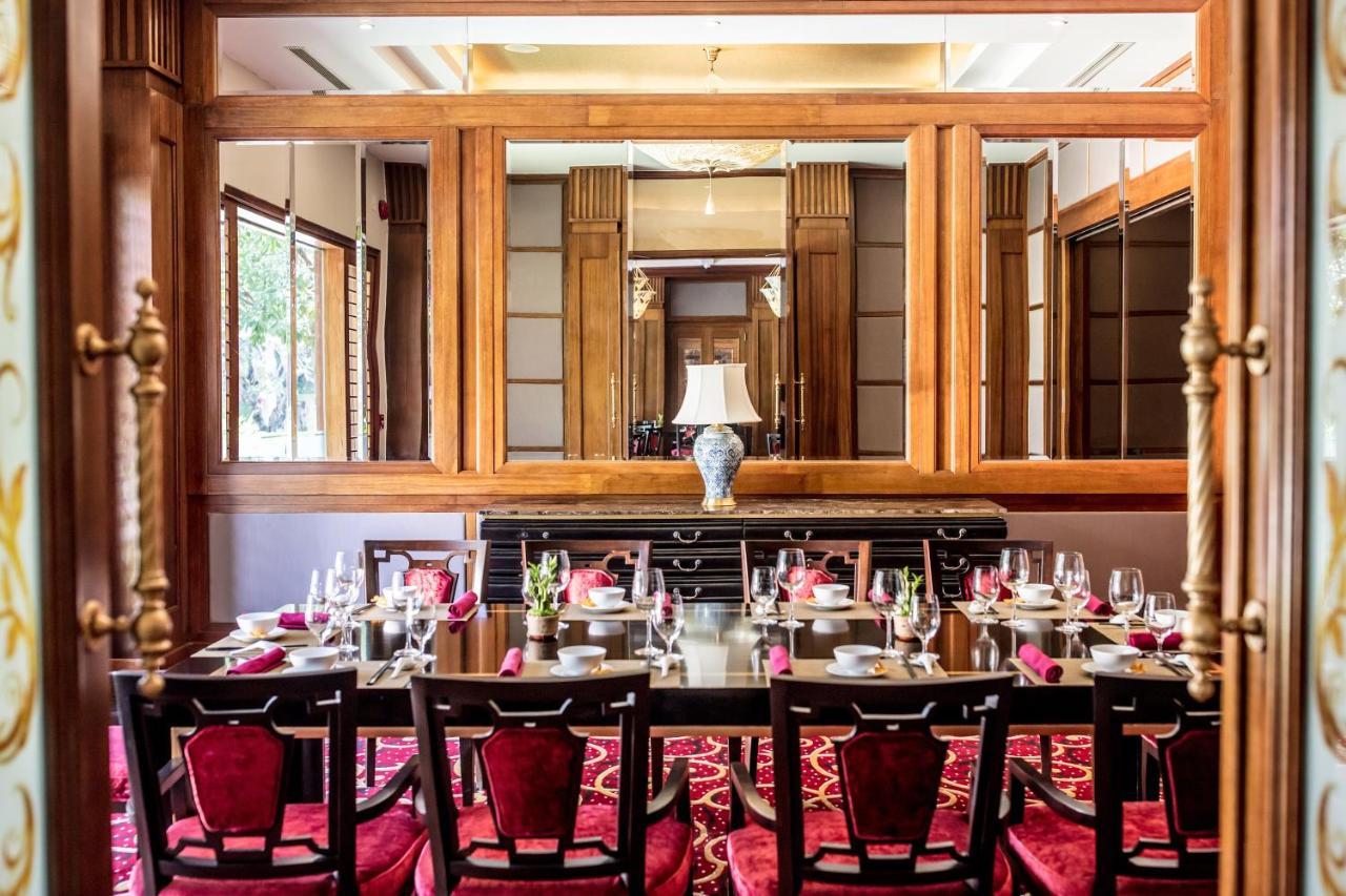 Hotel Vinpearl Luxury Nha Trang Zewnętrze zdjęcie